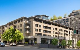 Courtyard By Marriott Seattle Bellevue/Downtown